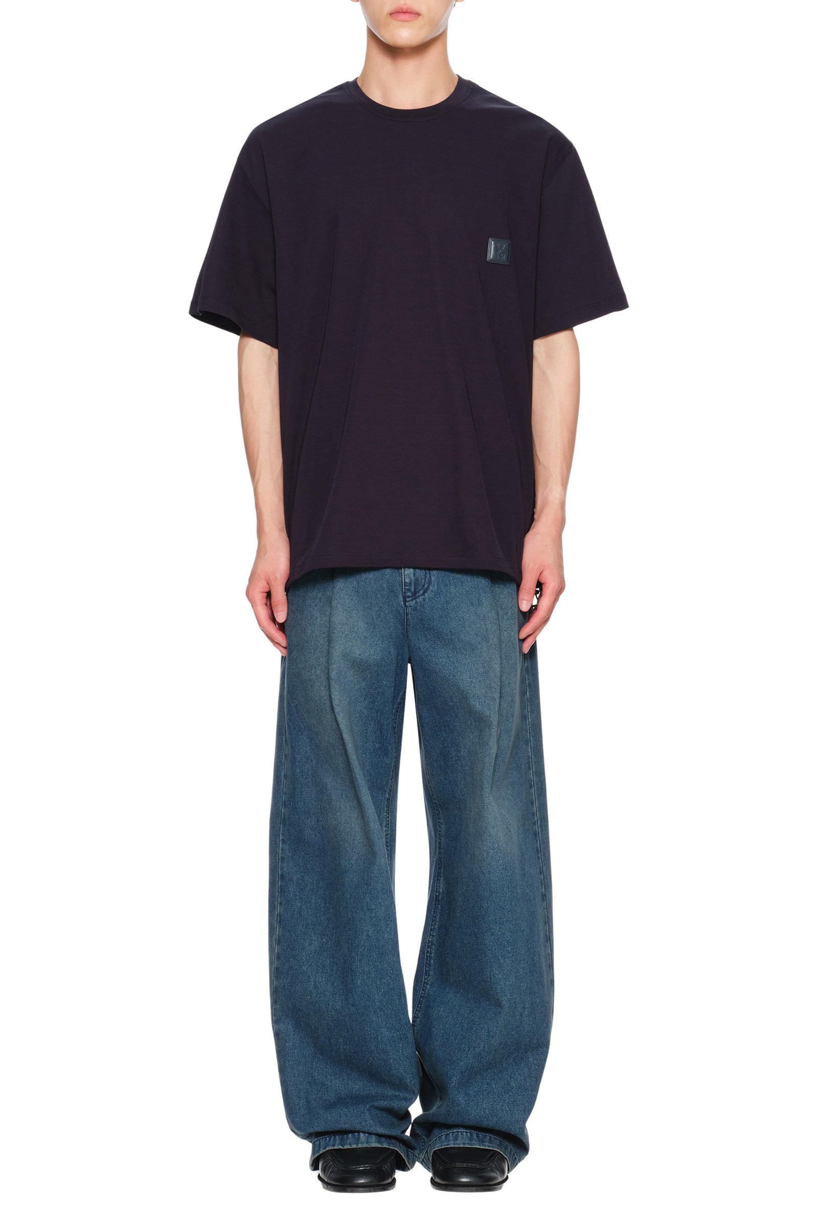 Wooyoungmi Logo Patch T-shirt In Black