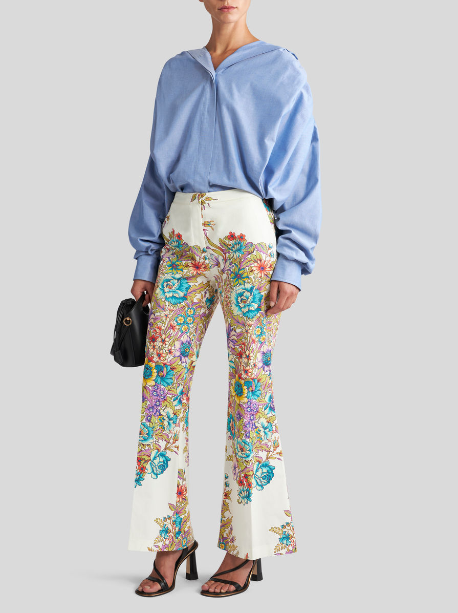 Shop Etro Printed Casual Pants In Multicolor