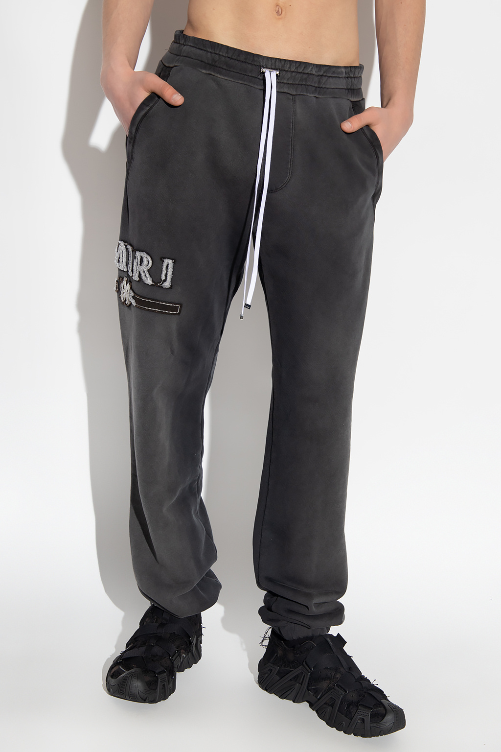 Amiri Logo Patch Drawstring Sweatpants In Black