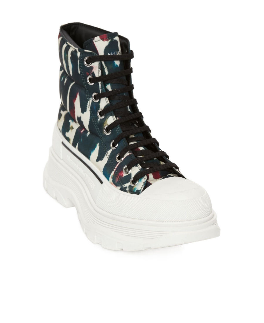 Alexander Mcqueen Watercolour Graffiti Tread Slick Boot In White