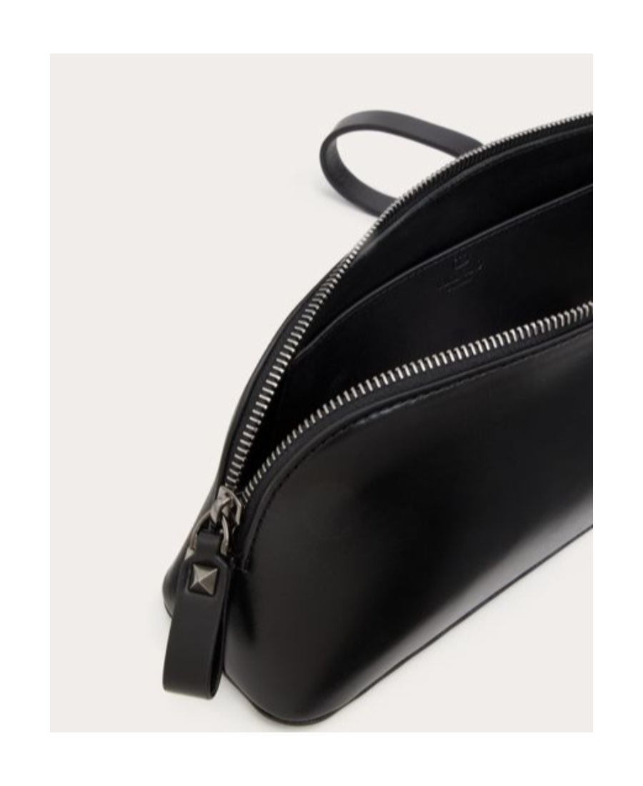 Valentino Rockstud Leather Clutch Bag In Black