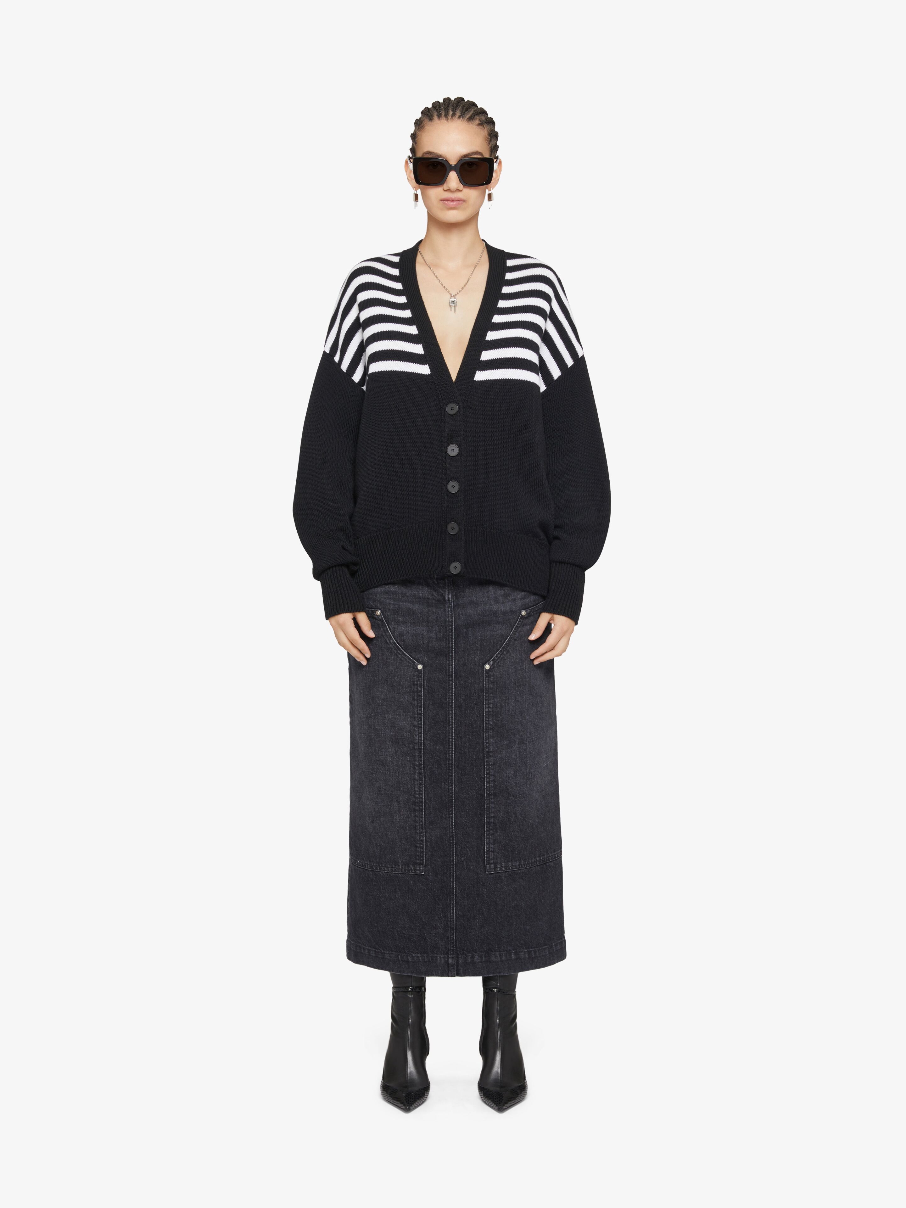 Givenchy Oversize Stripe 4g Patch V-neck Cardigan In Black