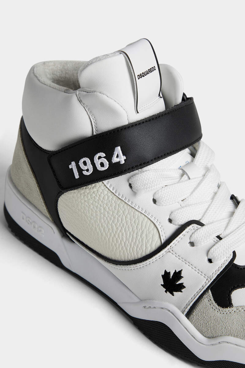 Dsquared2 Spiker High-top Sneakers In White