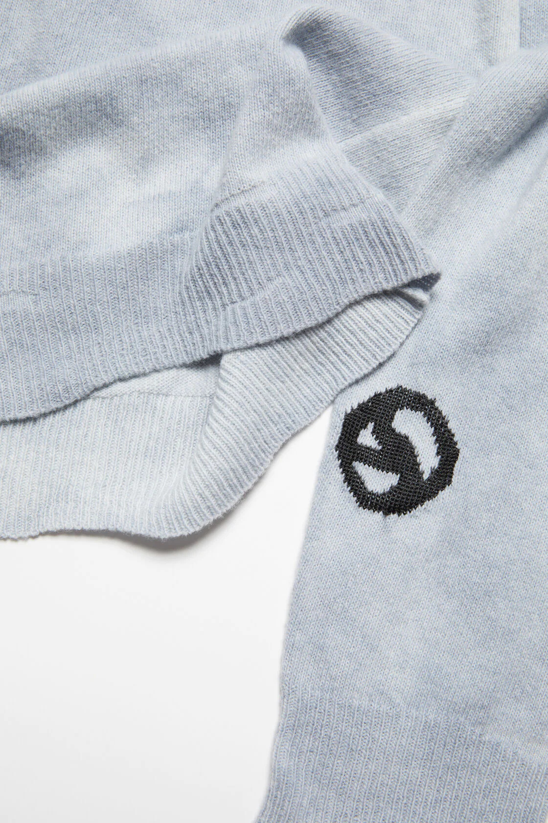 Acne Studios Intarsia-knit Motif Jumper In Blue