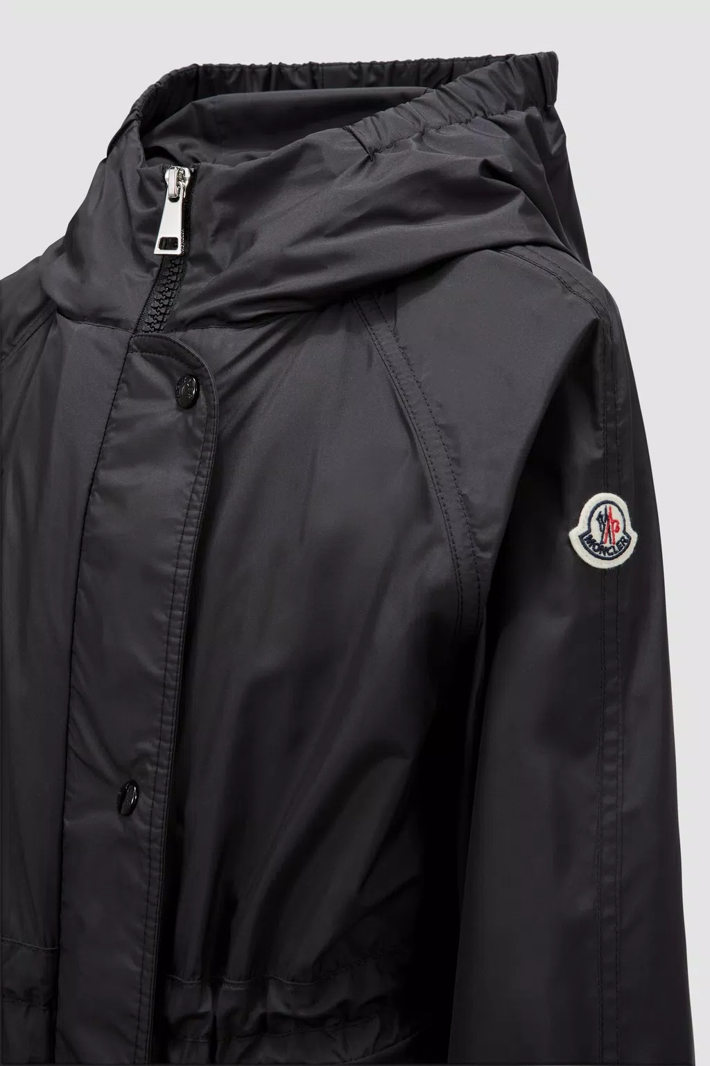 Moncler Ioudith Hooded Raincoat In Black