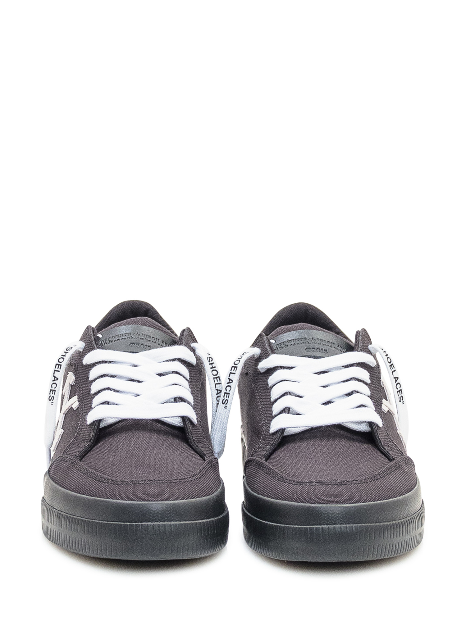 Off-white Lace-up Low-top Casual Shoes In Black