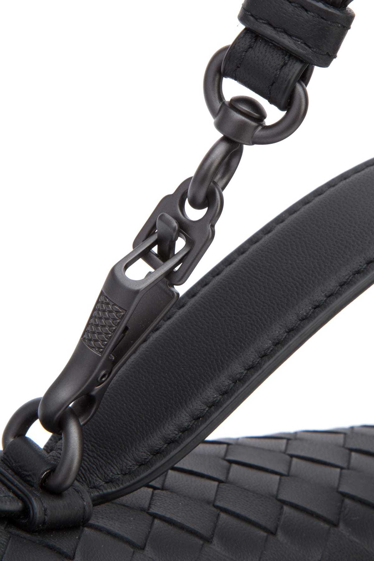 Bottega Veneta Woven Shoulder Bag In Black