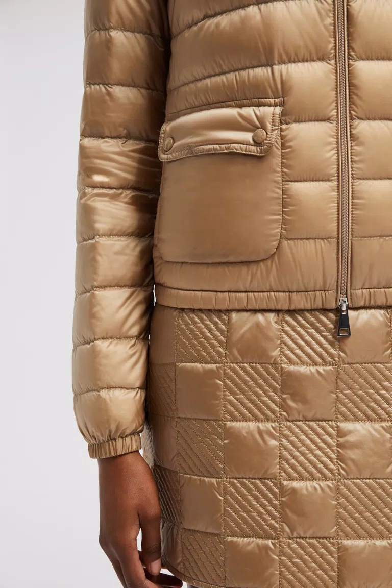 Moncler Doudoune Courte Lans In Nude