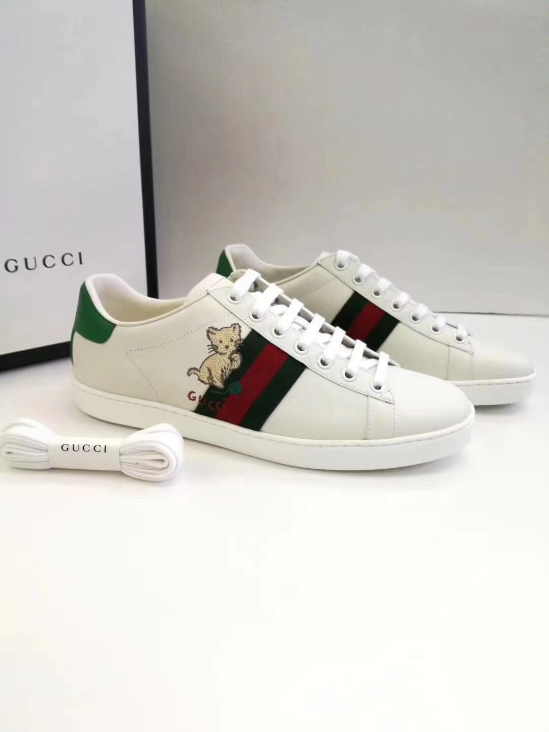 Gucci Ace Low-top Sneakers In Multicolor