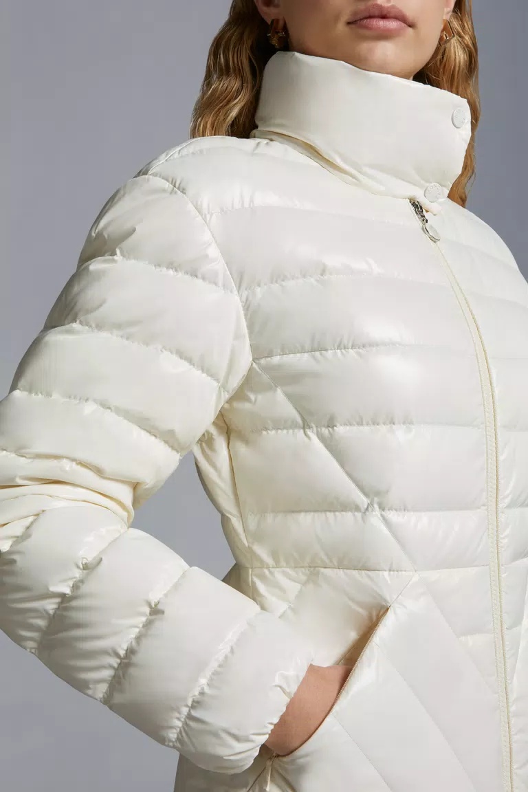 Moncler Abante Quilted Puffer Jacket In White
