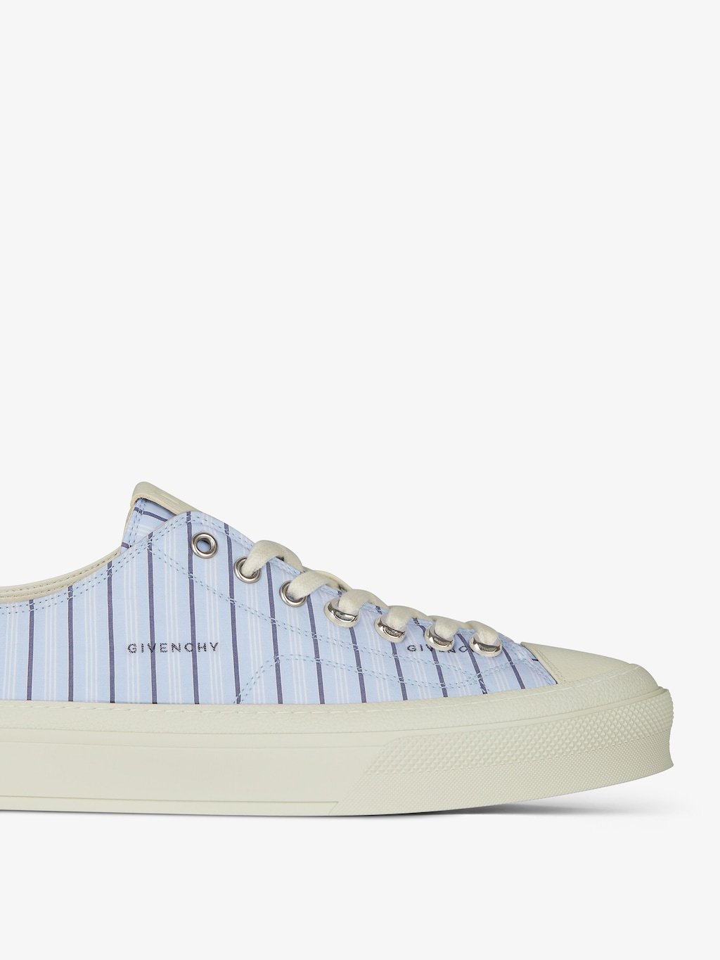 Givenchy Logo Low Upper Board Shoes In Blue