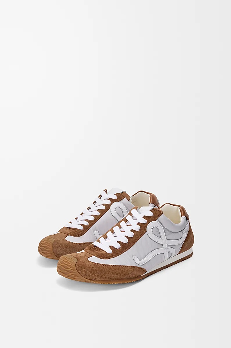 Loewe Ballet Runner 2.0 Lace-up Sneakers In Gray