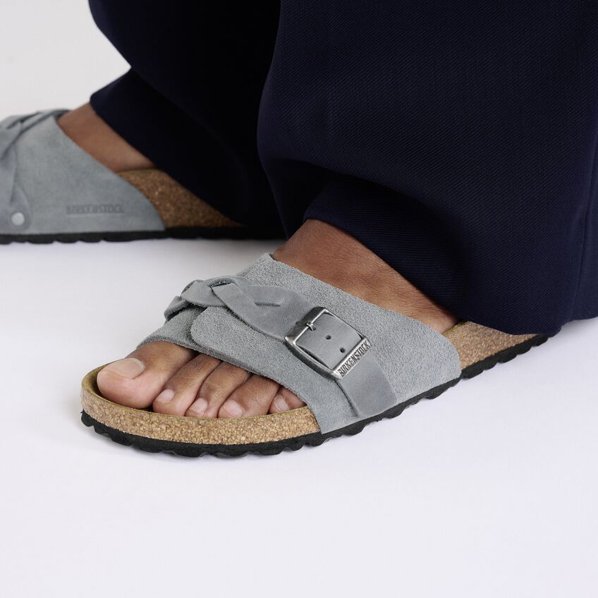 Birkenstock Round Toe Slippers In Basalt Ash
