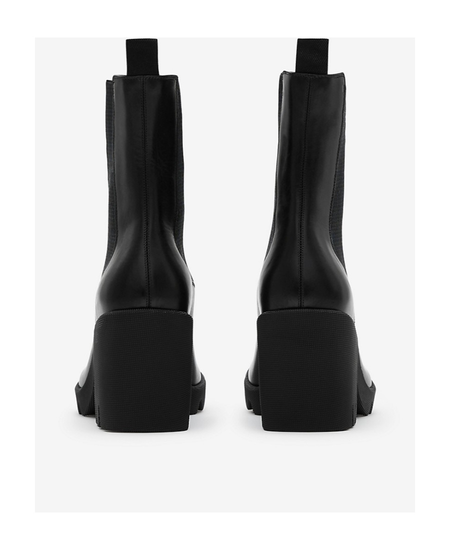 Burberry Stride 85 Leather Chelsea Heeled Boots In Black