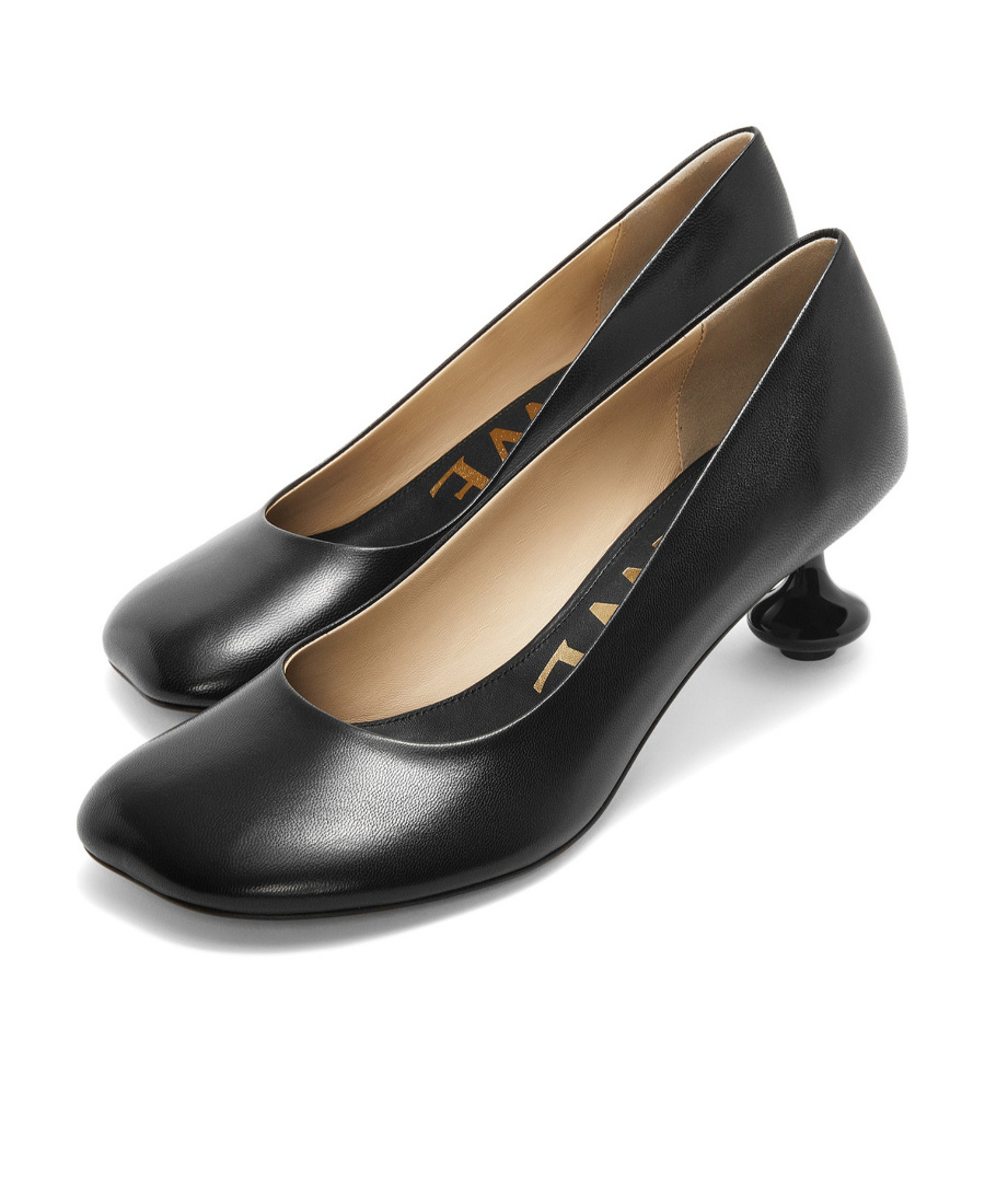 Loewe Petite Black Toy Pumps With A Darling Lacquered Heel In Black