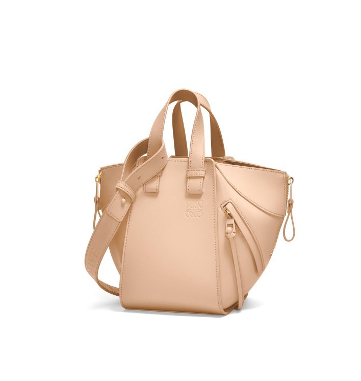 Loewe Hammock Small Leather Convertible Crossbody Bag In Nude