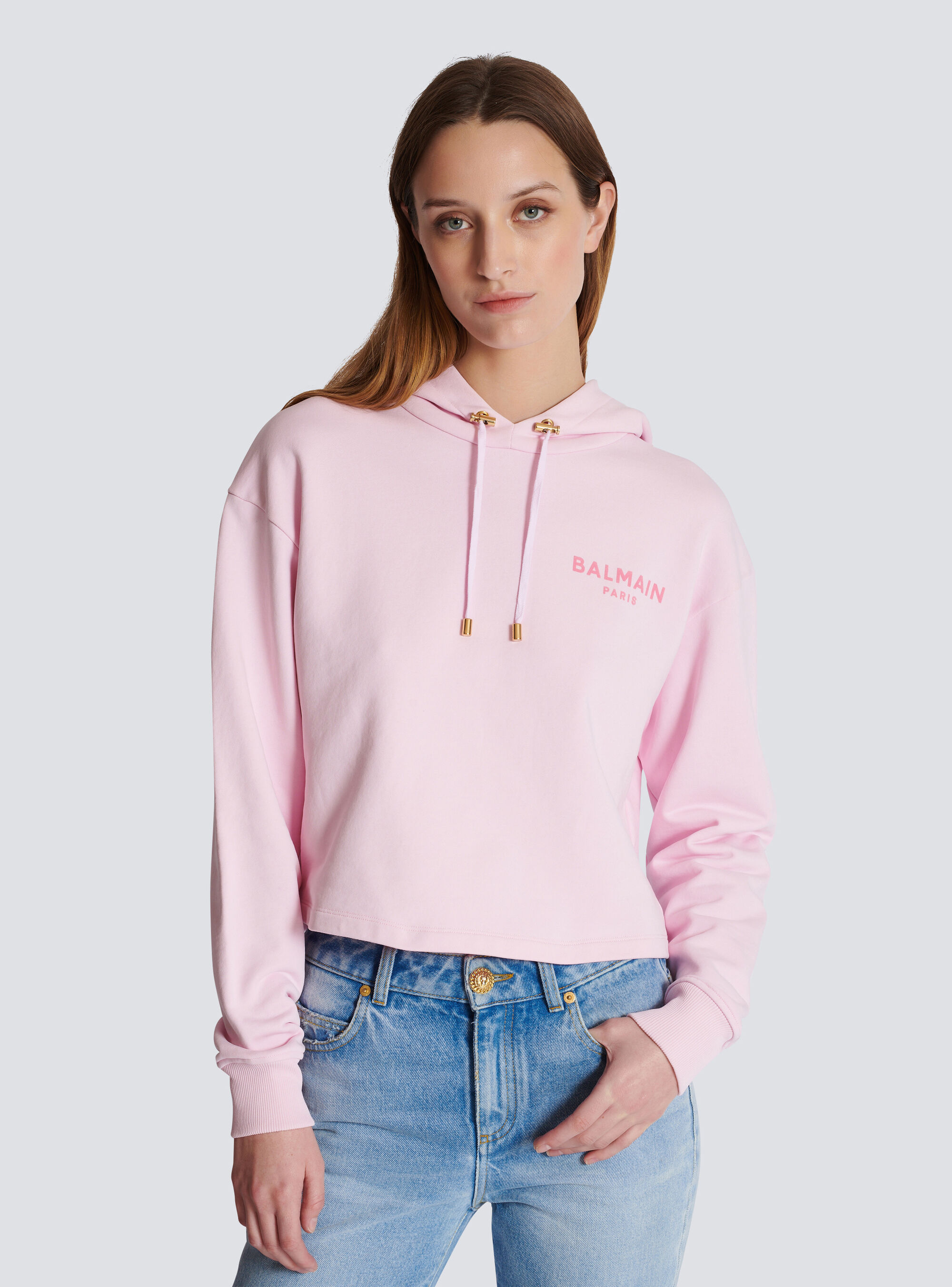Balmain Flocked Logo Cropped Organic Cotton Hoodie In Pink