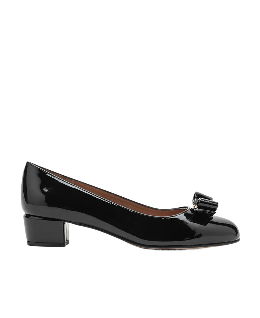 Ferragamo Bow Tie Ballet Shoes In Black