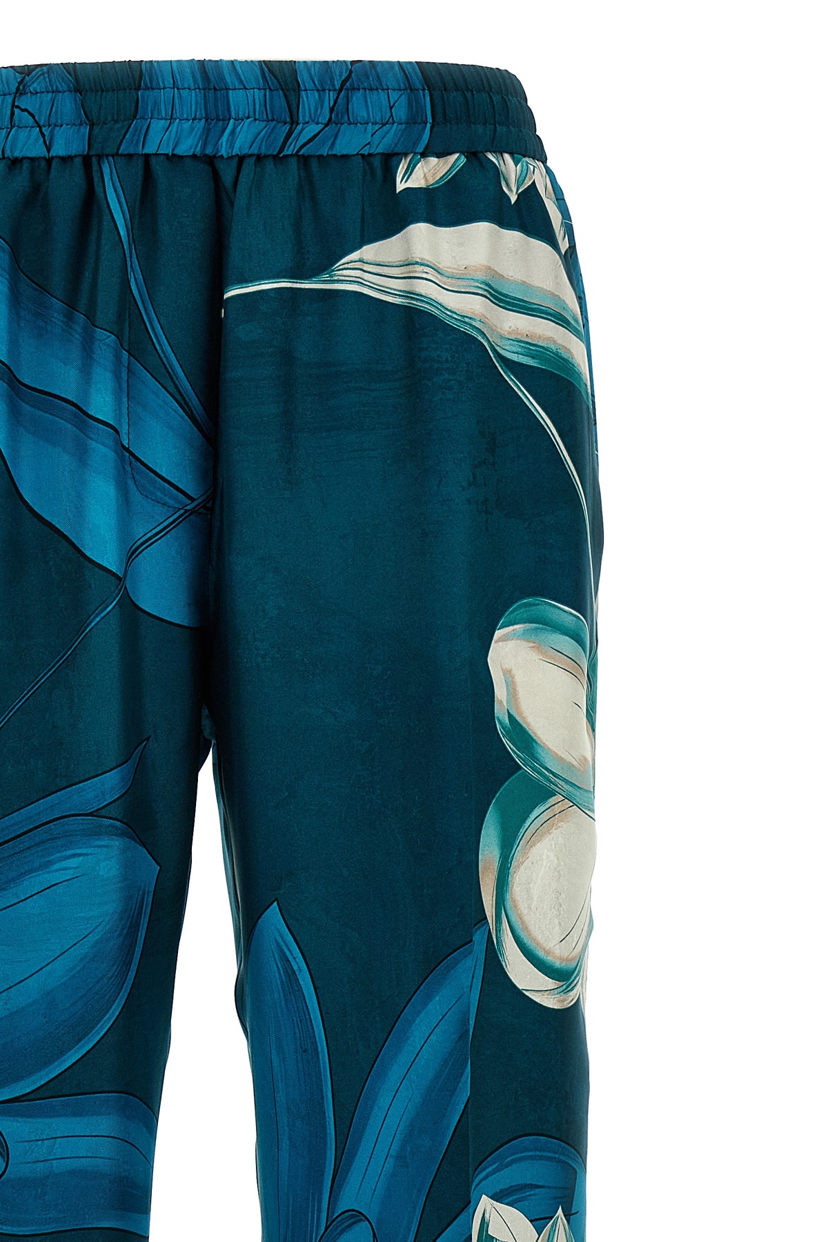 F.r.s For Restless Sleepers Printed Casual Pants In Green