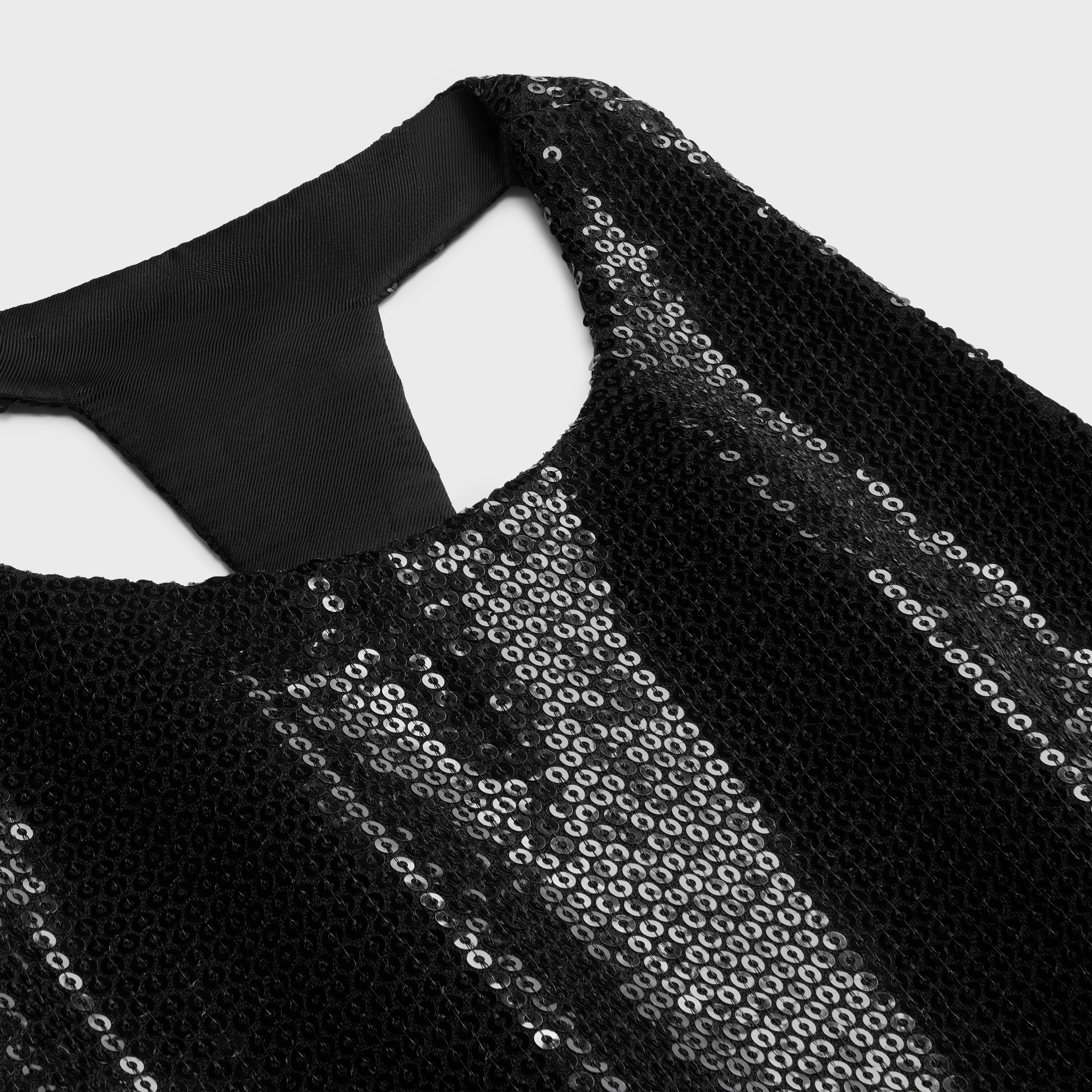 Celine A Round-necked Lotus Leaf Edge Dress In Black