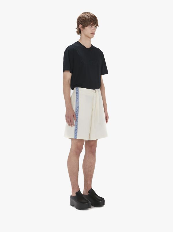 Jw Anderson Linen And Cotton Shorts In White