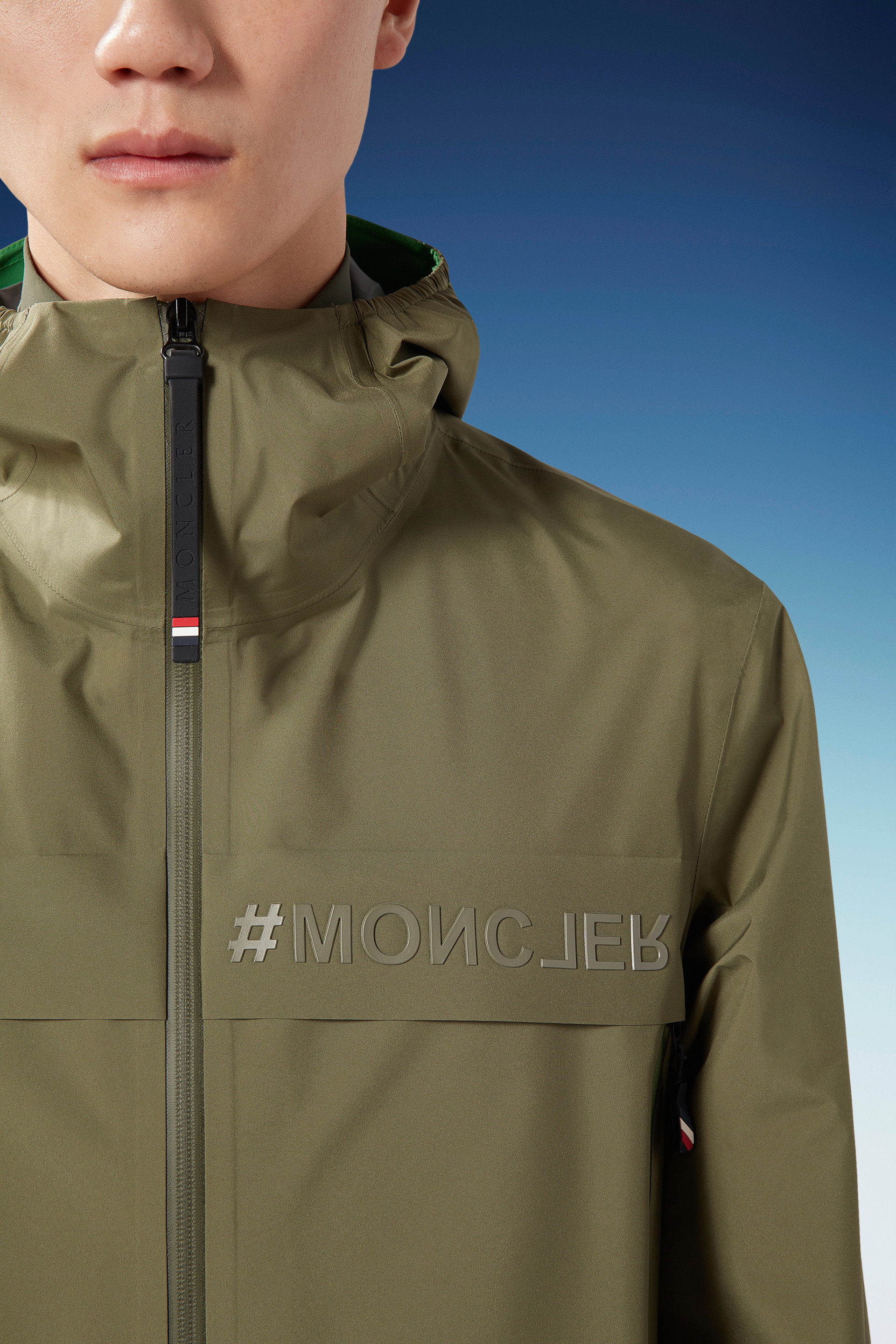 Moncler Logo-print Jacket In Green