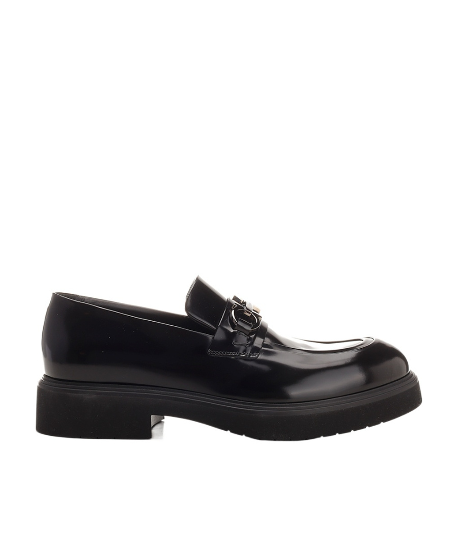 Ferragamo Salvatore  Gancini Plaque Loafers In Black