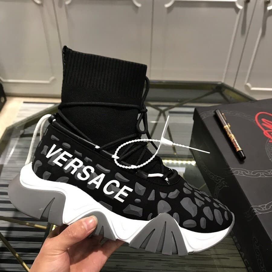 Versace Squalo Drawstring Sneakers Men In Black