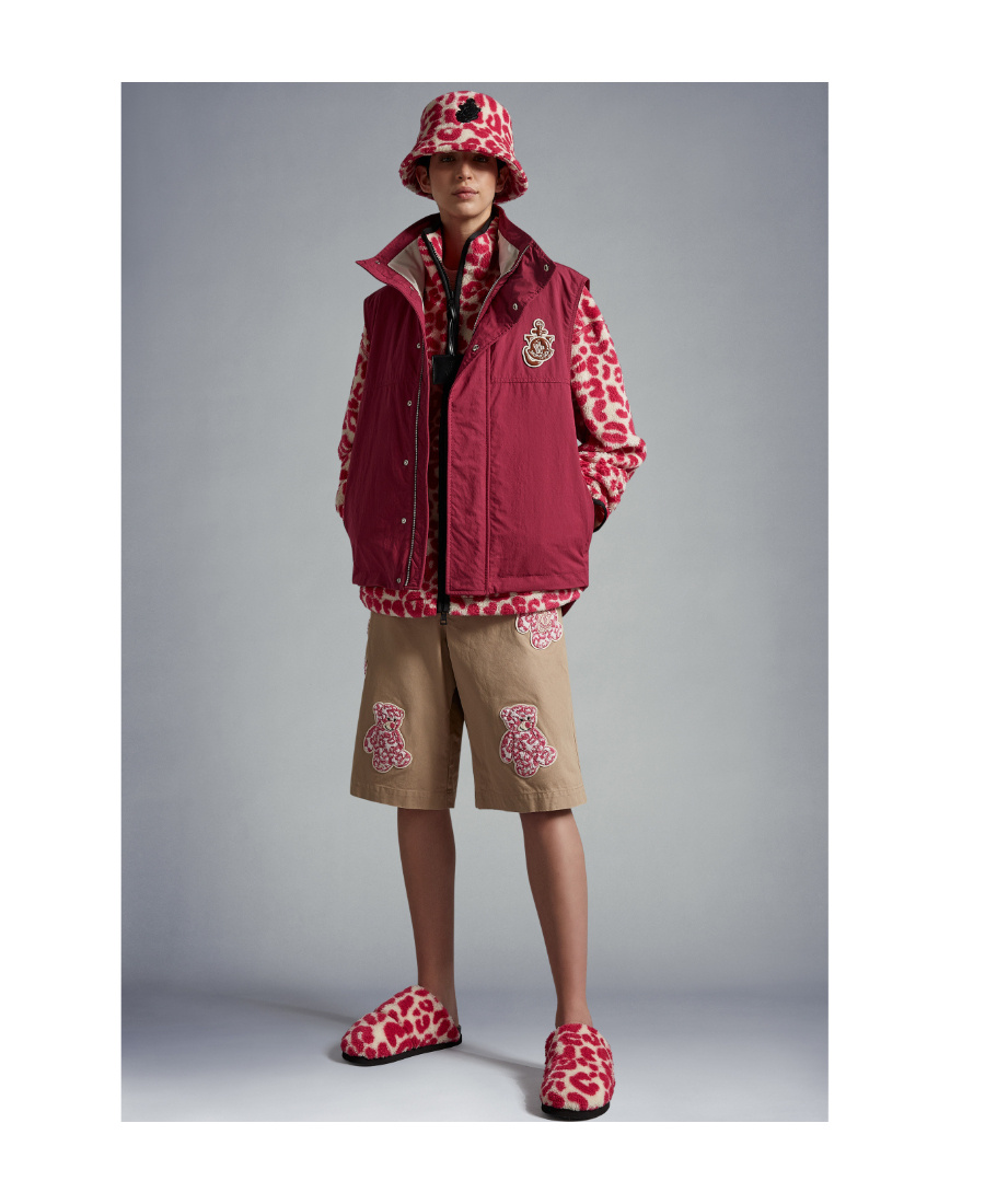 Moncler X Jw Anderson Tryfan Vest In Red
