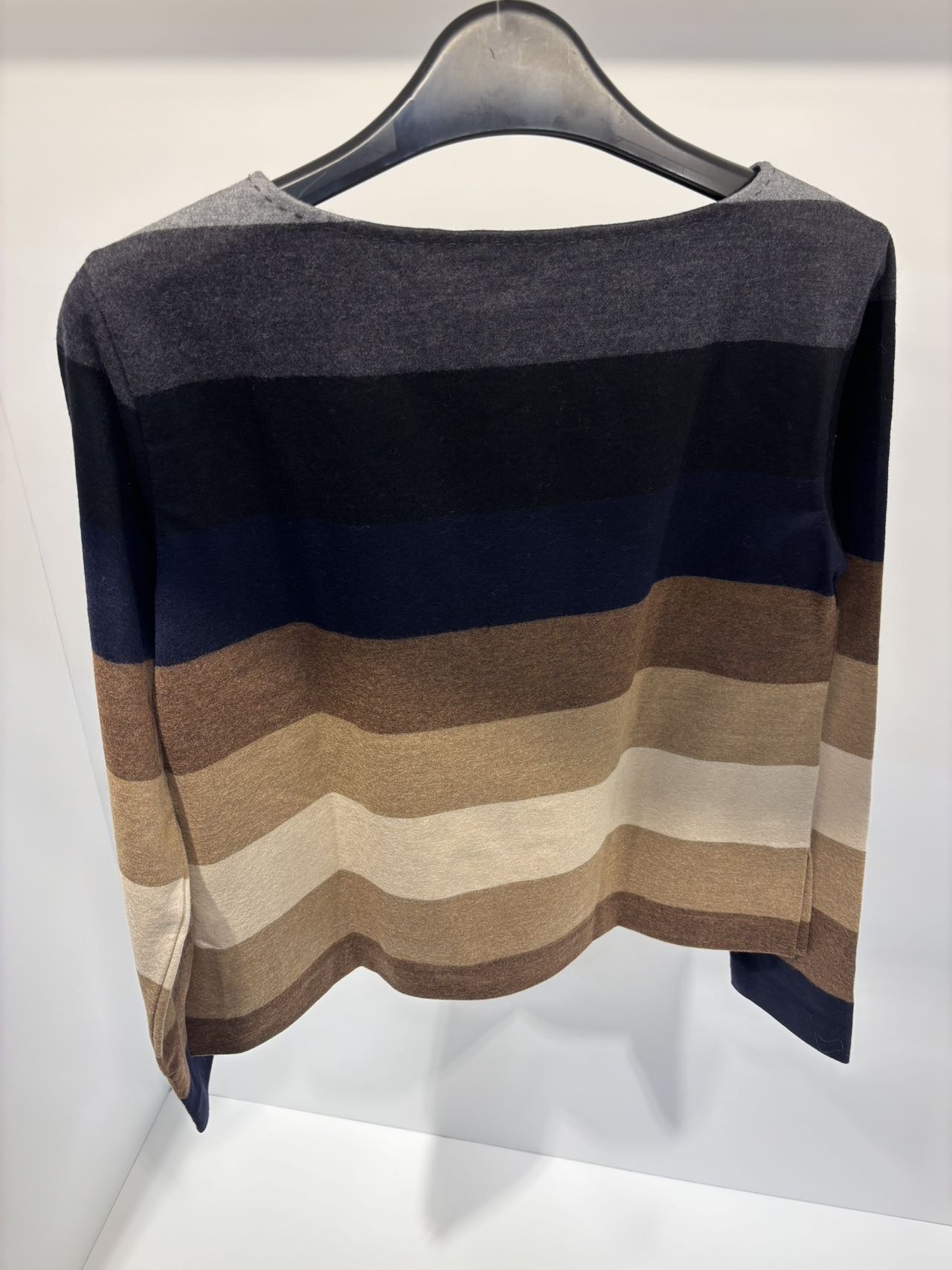 Max Mara Long-sleeved Sweater In Black