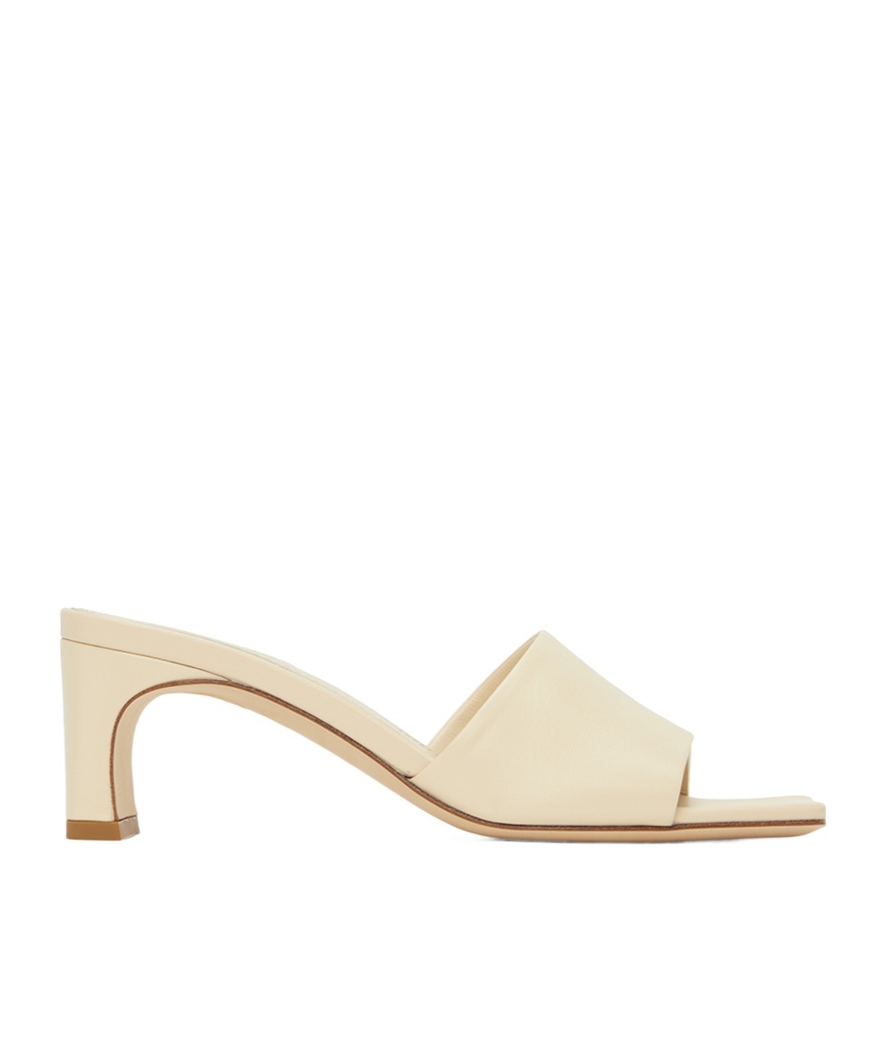 Aeyde Off-white Jeanie Heeled Sandals In Nude