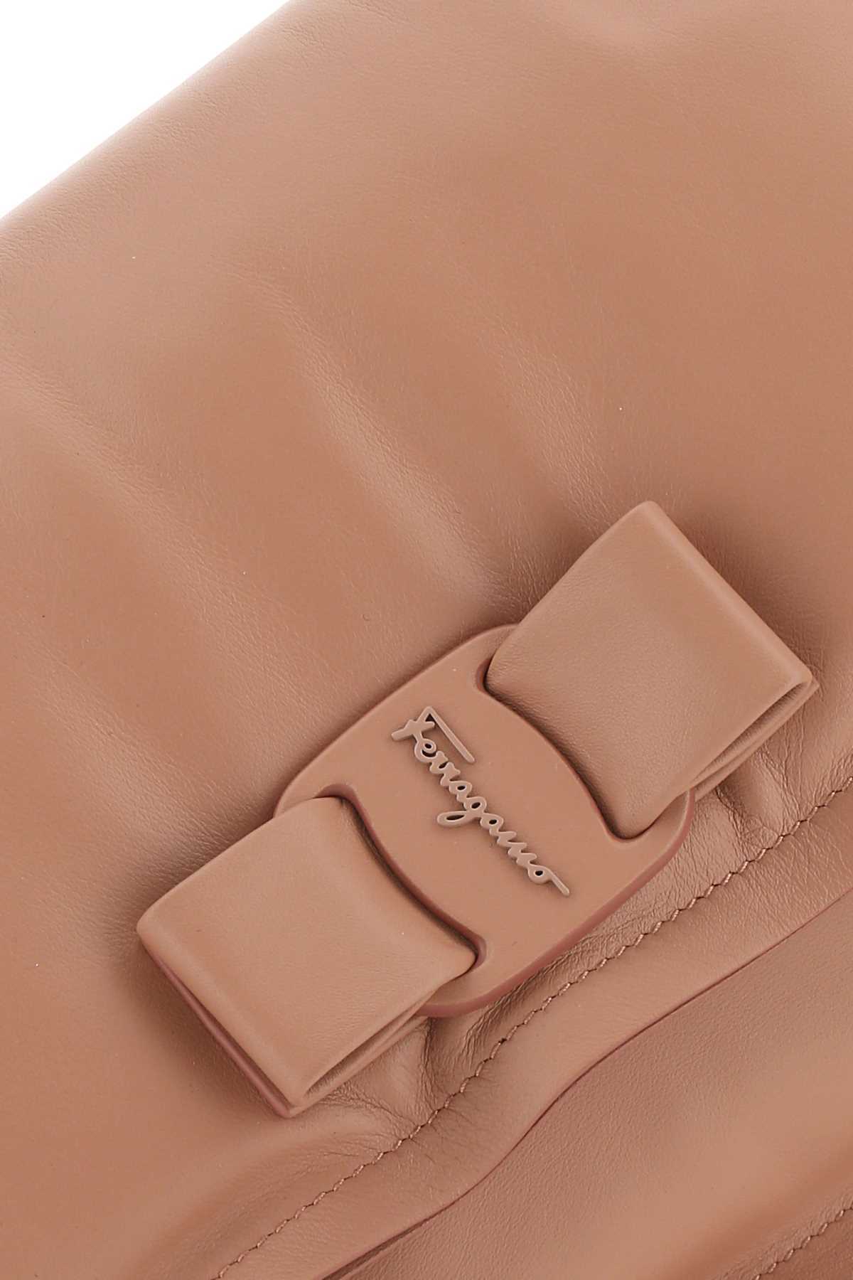 FERRAGAMO LOGO DESIGN SHOULDER BAG