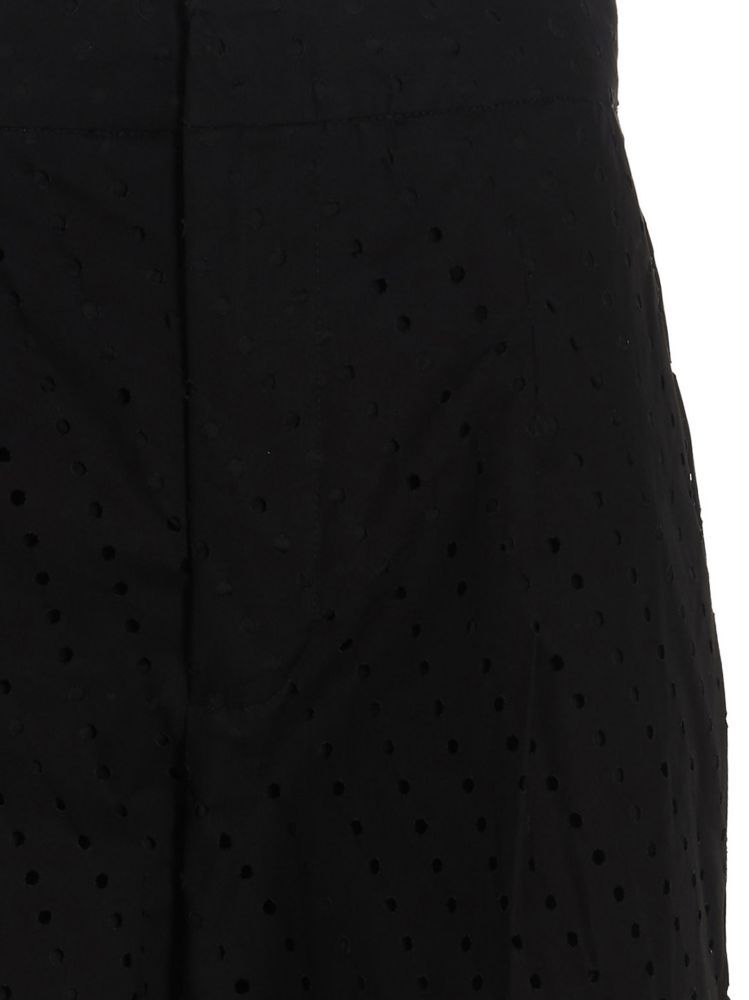 Nude Black Pleated Pants In Black