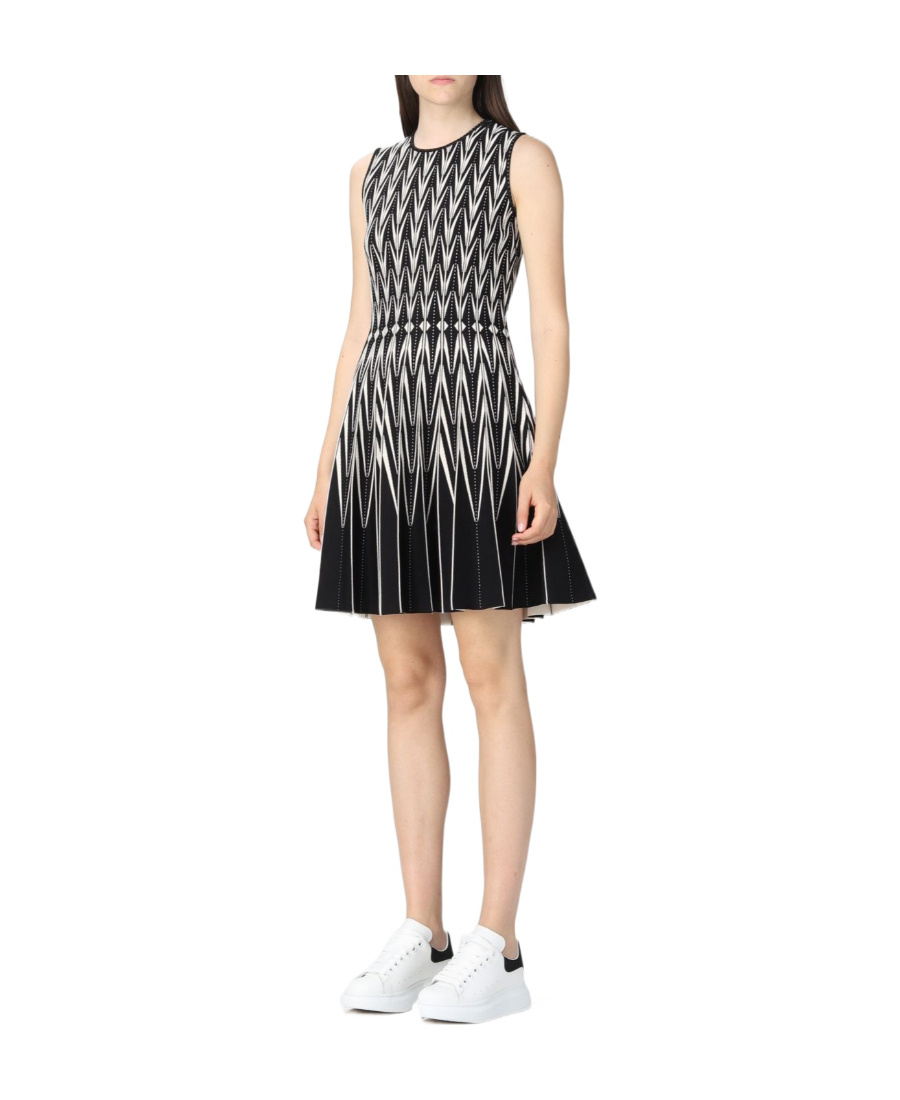 Alexander Mcqueen Intarsia-knit Belted Dress In Black