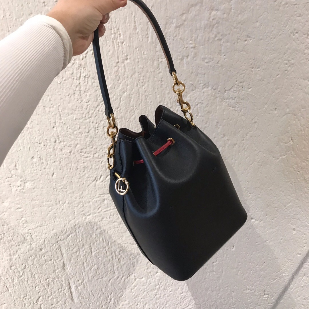 Shop Fendi Mon Tresor Bucket Bag In Black