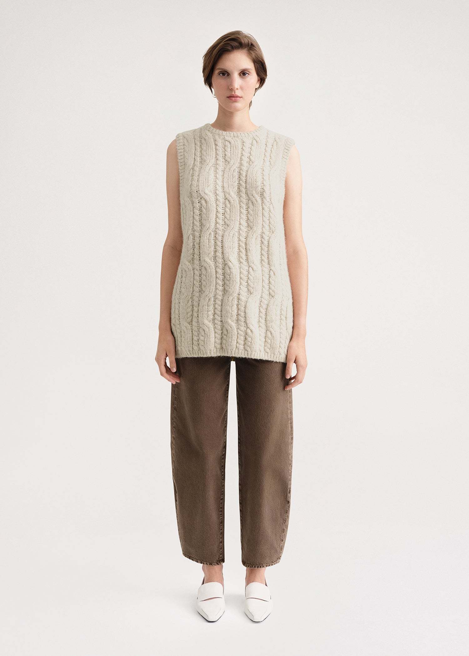 Totême Sleeveless Sweater With Round Neck In White