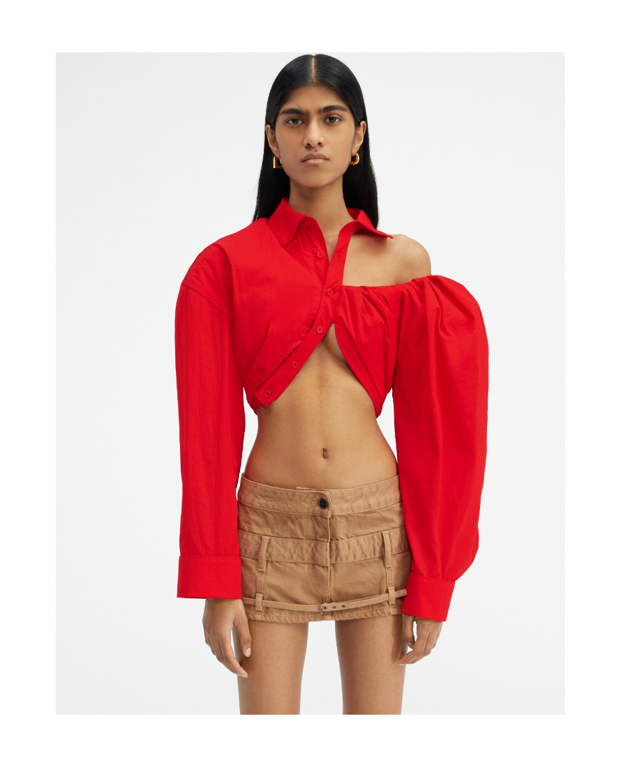 Jacquemus Asymmetric Cropped Shirt In Red