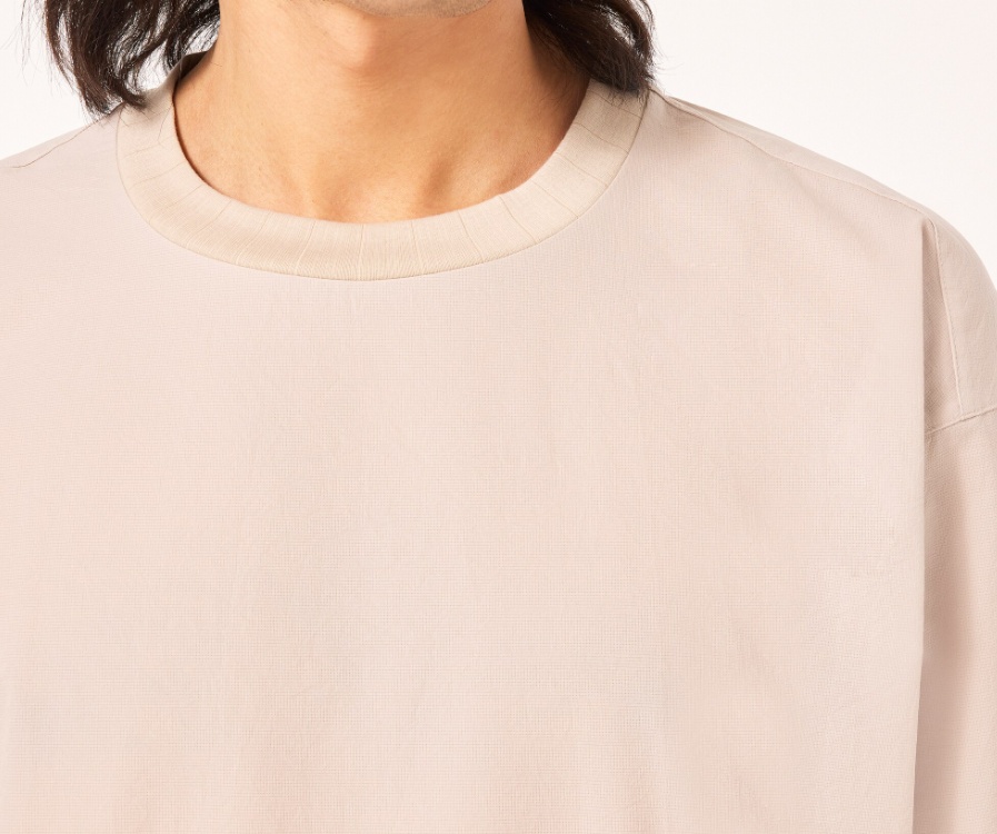 Oakley Long Sleeve Crew Neck Sweater With Patch