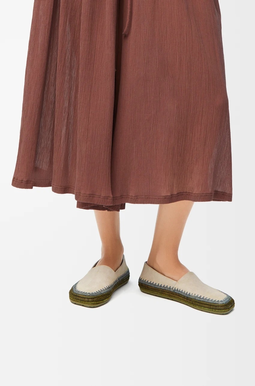 Loewe Rio Slipper In Suede And Raffia