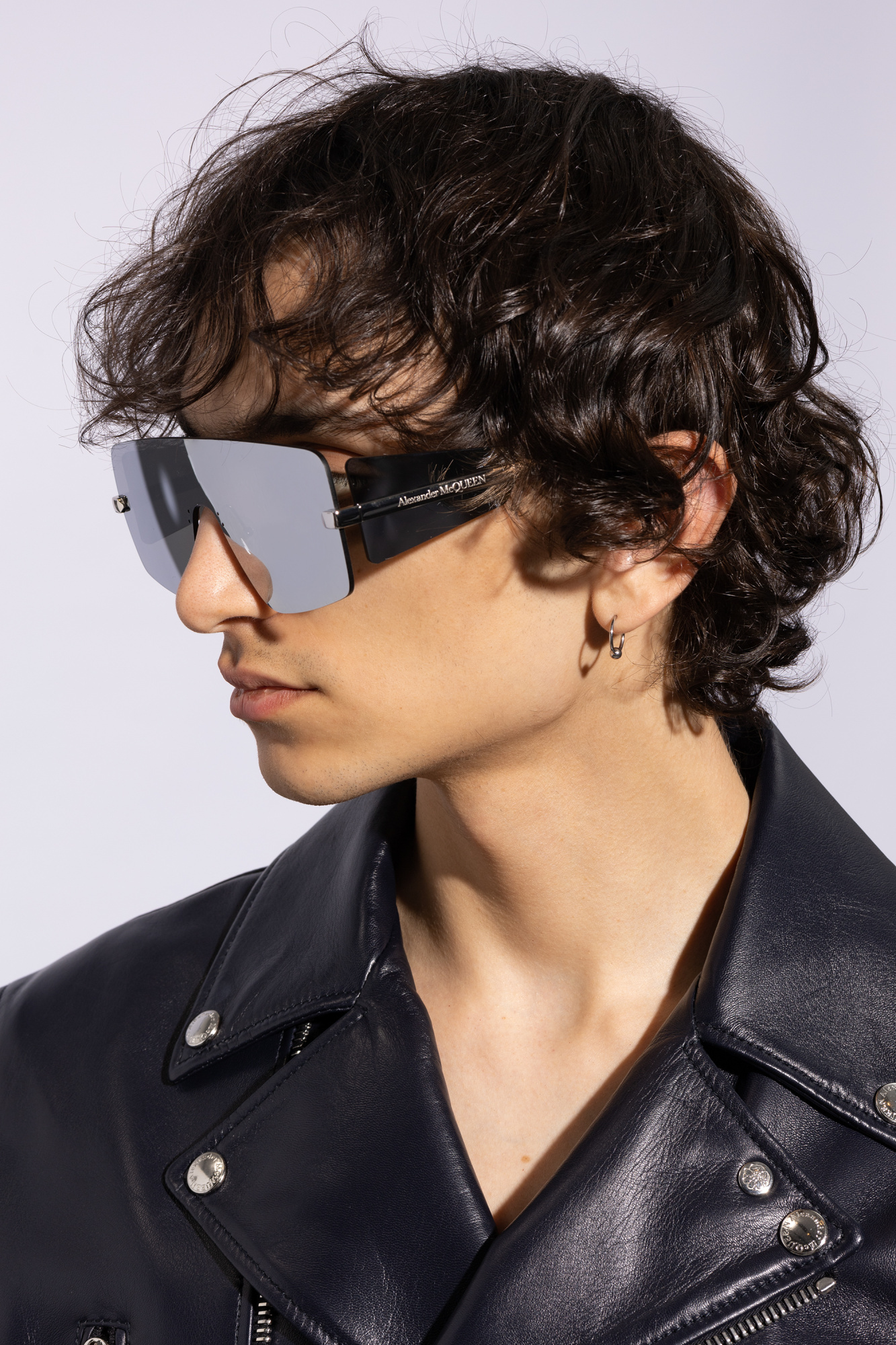 Alexander Mcqueen Eyewear Futuristic Shield Sunglasses In White