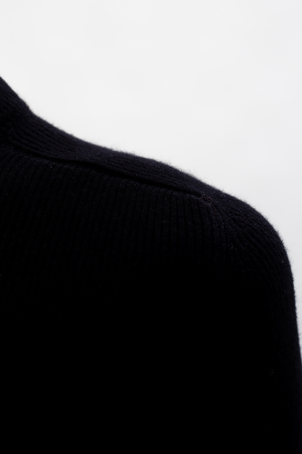 Saint Laurent Cashmere Turtleneck Jumper In Black