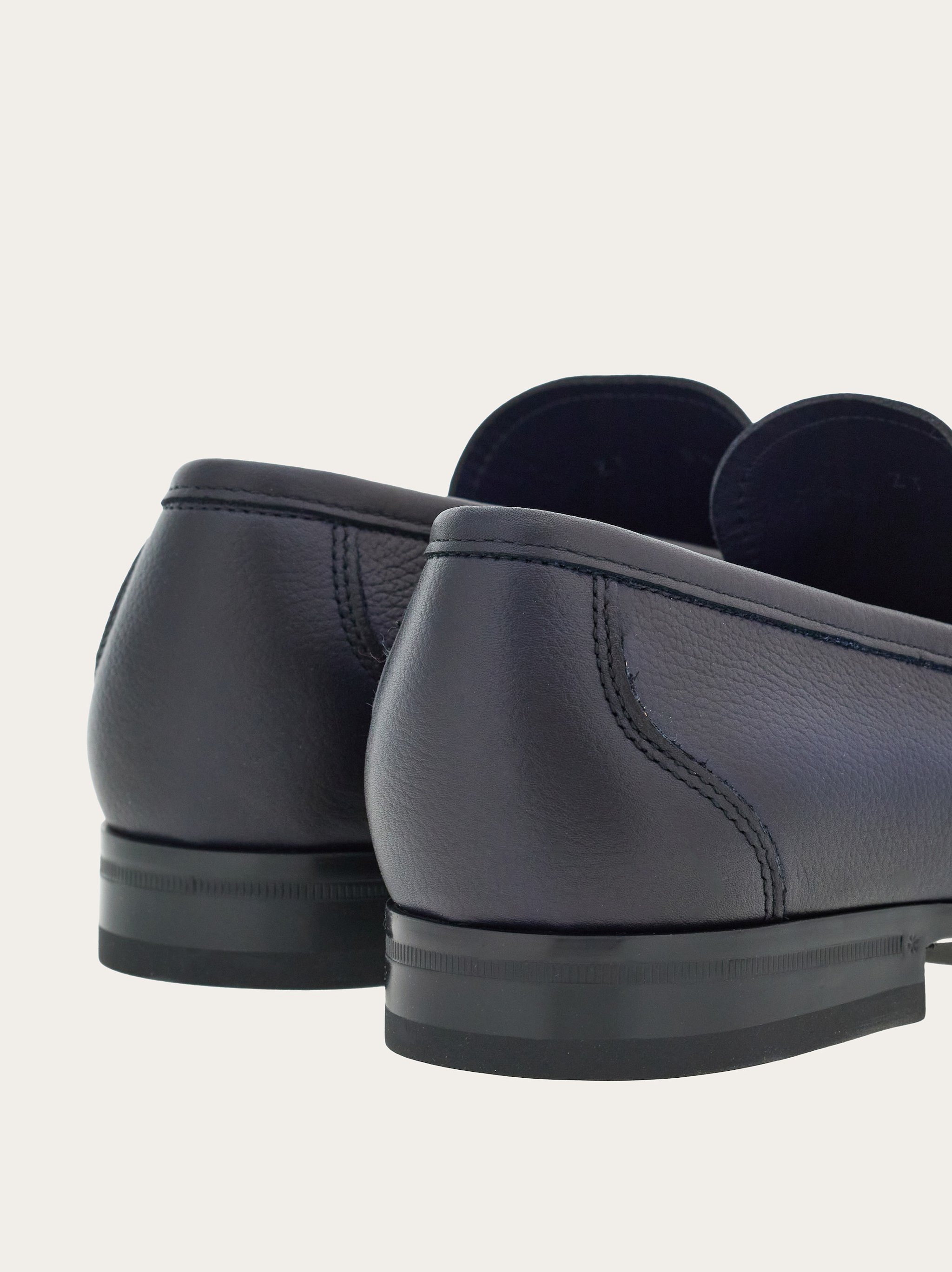 Ferragamo Logo-debossed Leather Loafers In Black