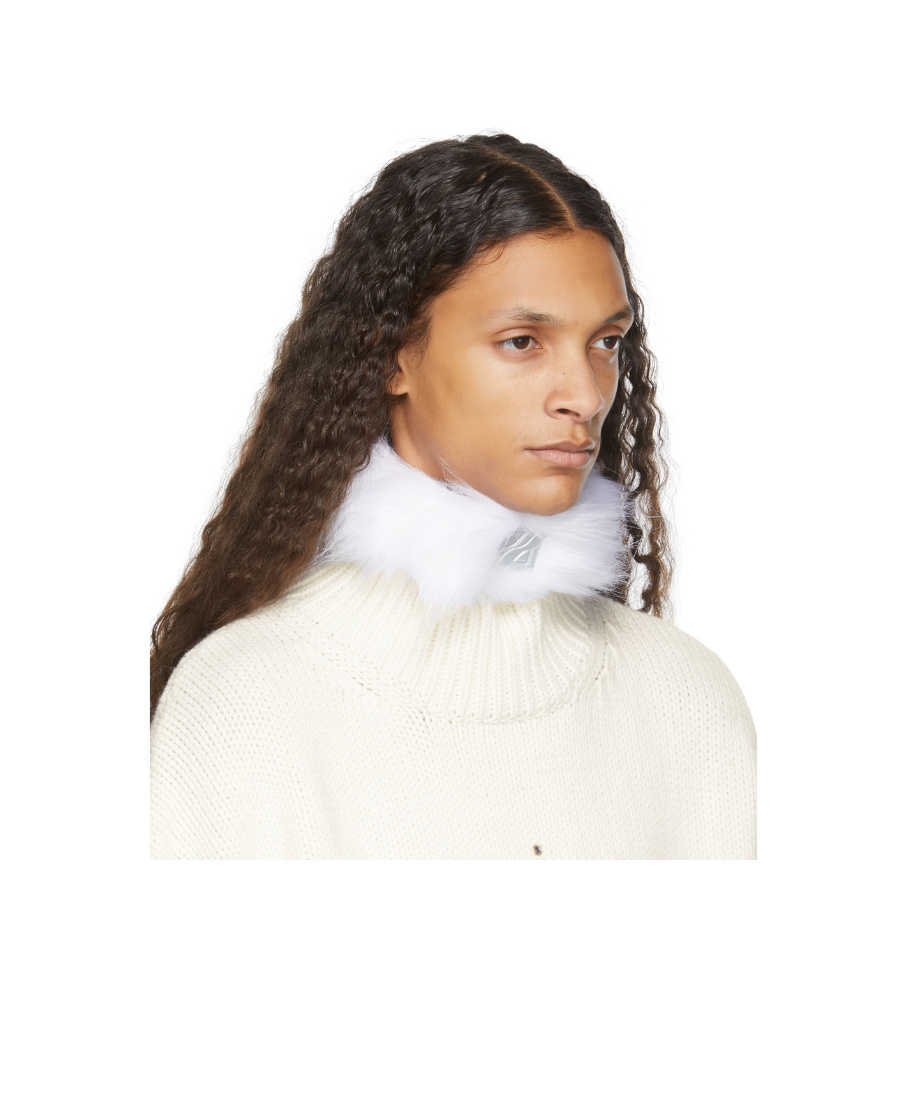 We11 Done Artificial Fur Collar In White