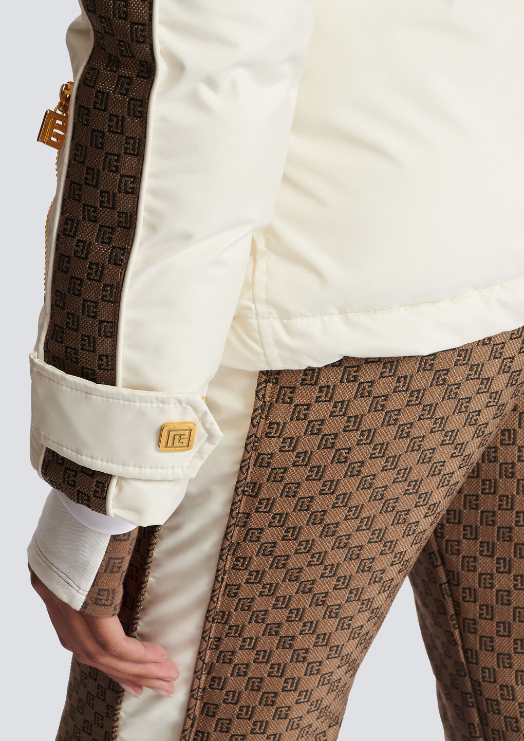 Balmain Pb Monogram Belted Puffer Jacket In White
