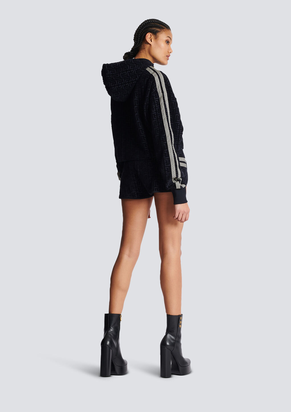 Balmain Monogram-print Cropped Hoodie In Black