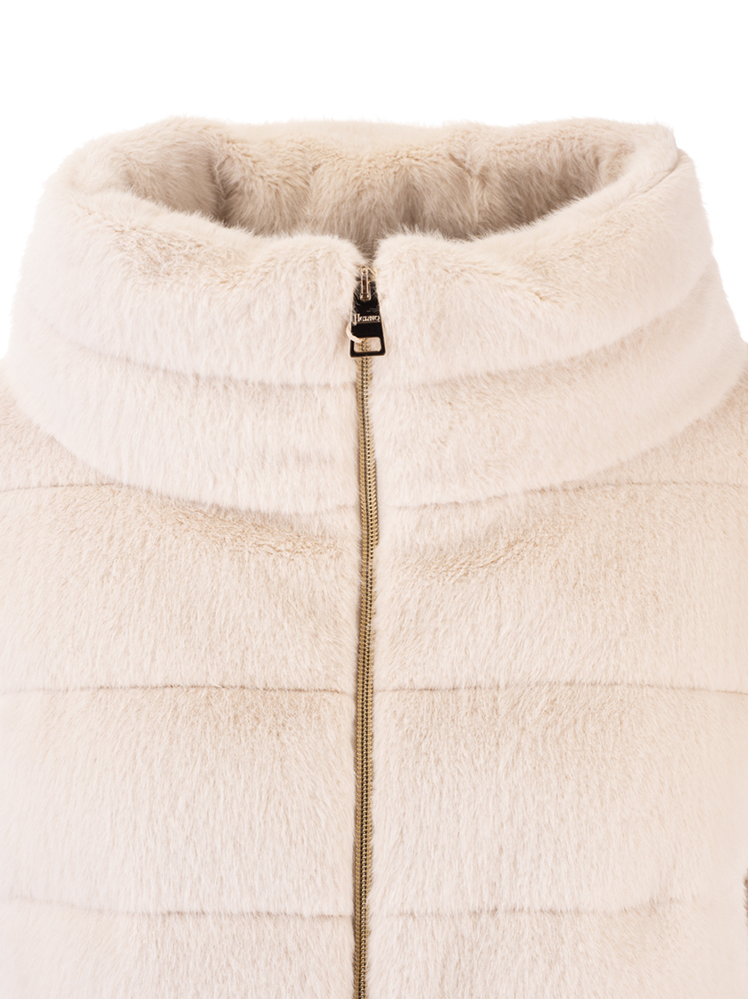 Herno Zip-up Shearling Jacket In White