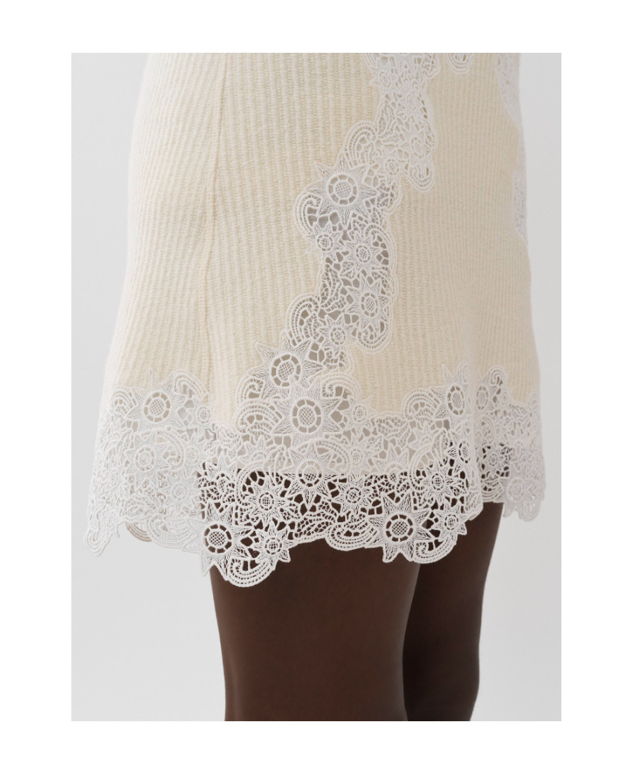 Chloé Ribbed-knit Lace-trim Miniskirt In White