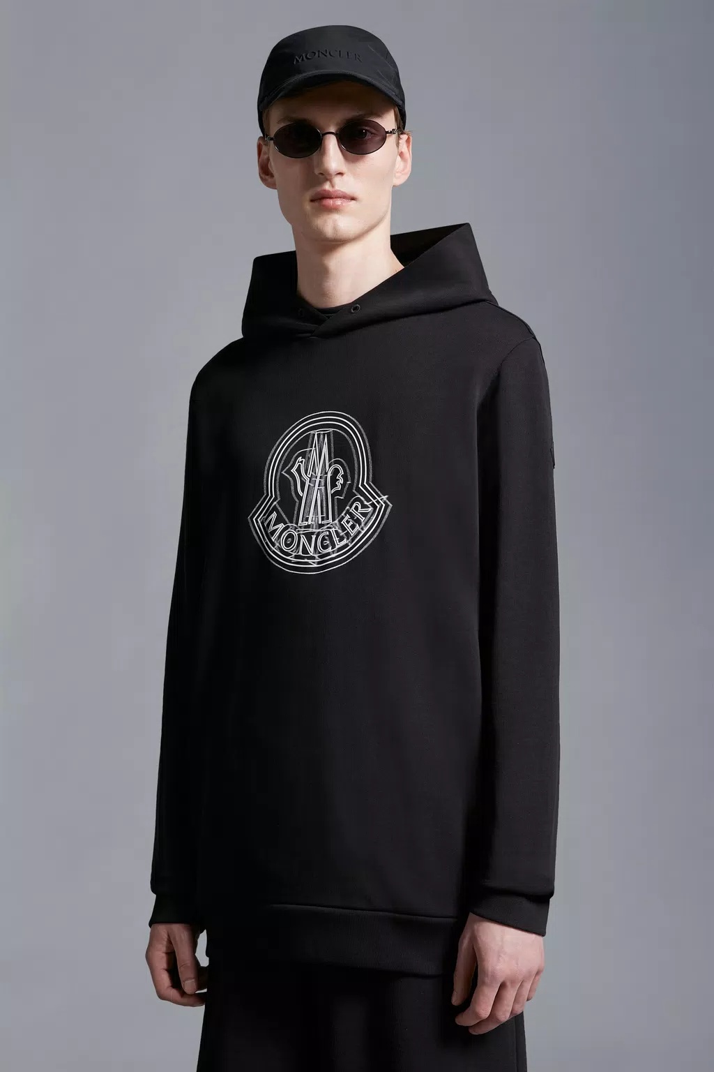 Moncler Hooded Sweater Kangaroo Pocket In Black