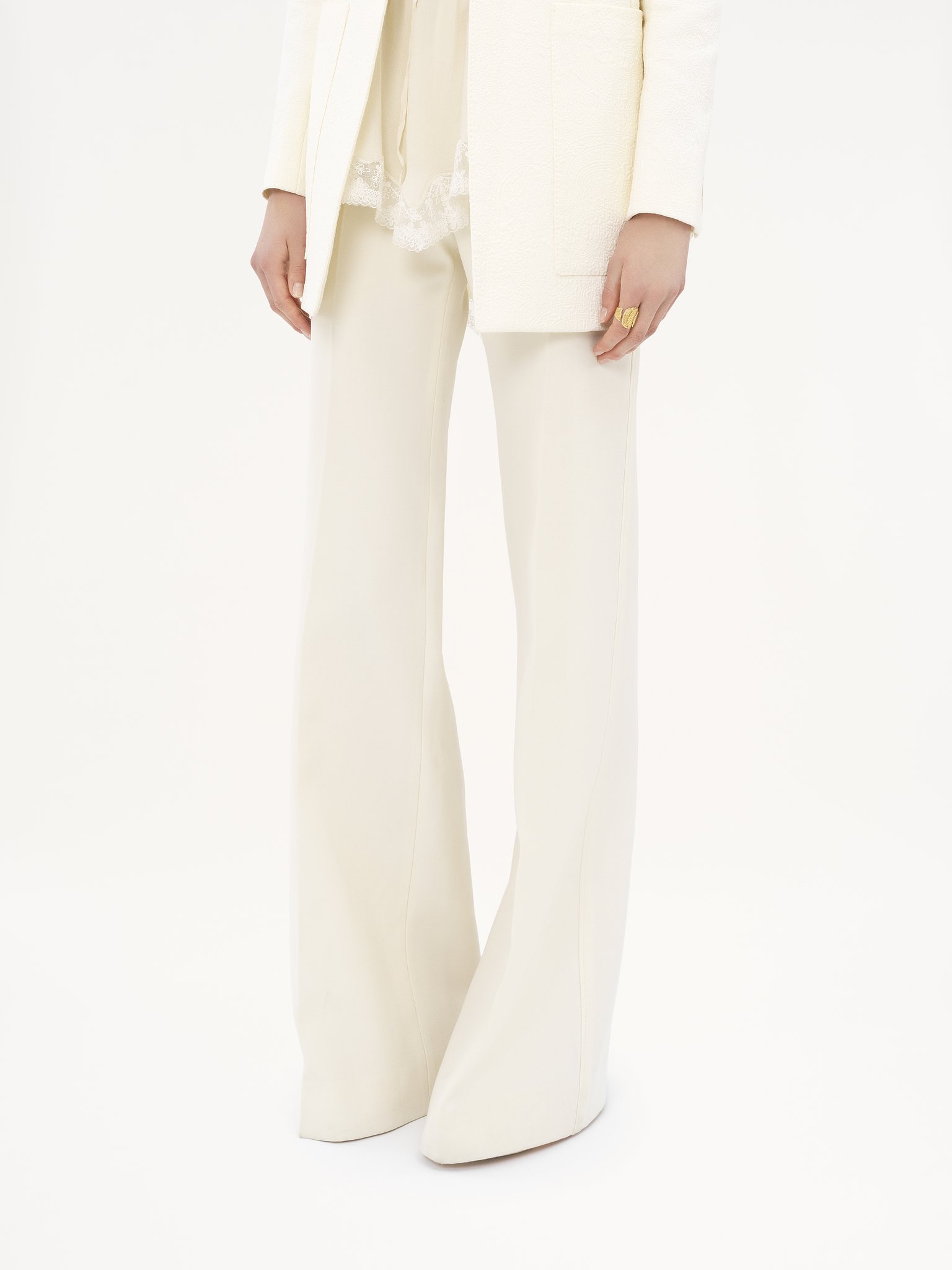 Chloé Belt-loop Casual Pants In Milk Color