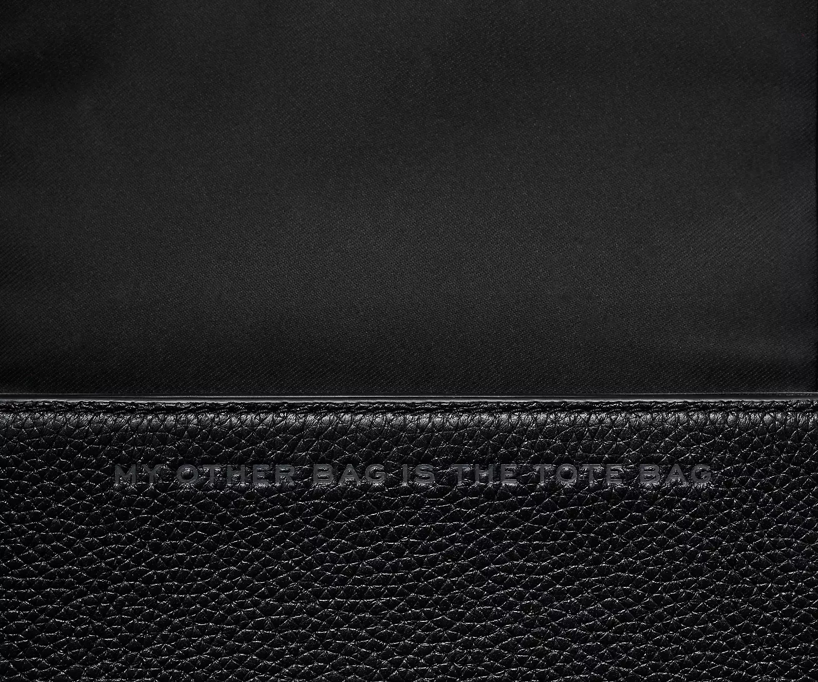 Marc Jacobs Borsa A Tracolla Nera In Pelle Martellata Color Nero In Black